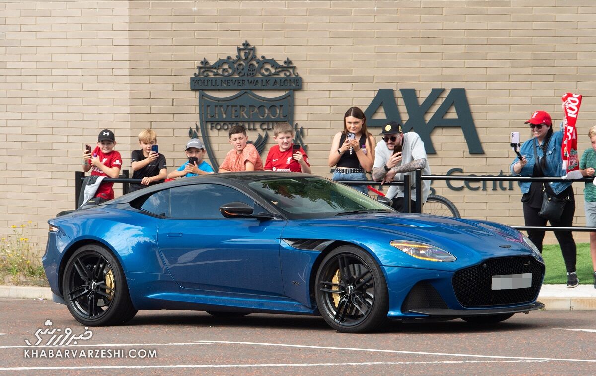 عربها کوتاه نمیآیند؛ ۲۰۰ میلیون پوند برای محمد صلاح!/ لیورپول سرانجام کوتاه میآید؟