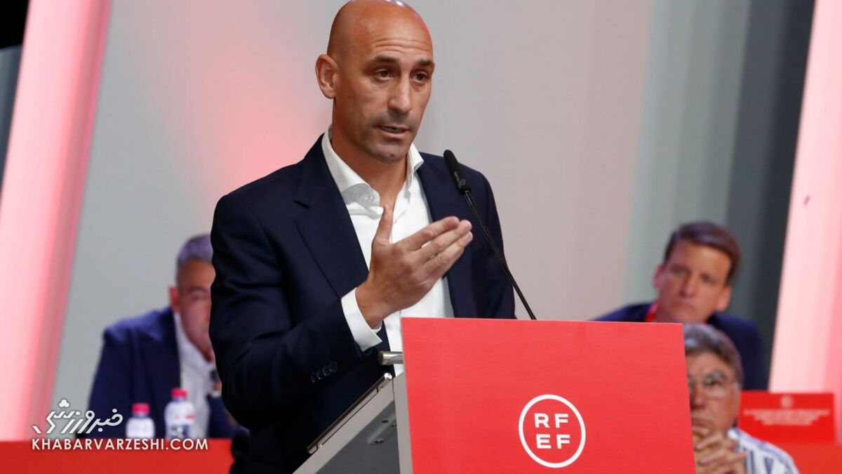 خشم چهار کاپیتان تیم ملی فوتبال مردان اسپانیا/ موضع مشترک علیه چهره جنجالی جامجهانی زنان