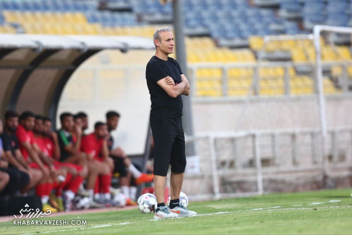 بحران گلر در پرسپولیس با الگوبرداری ویژه از استقلال/ آیا یحیی ماجرای ناصر حجازی و وحید طالب لو را به یاد می آورد؟ بحران گلر در پرسپولیس با الگوبرداری ویژه از استقلال/ آیا یحیی ماجرای ناصر حجازی و وحید طالب لو را به یاد می آورد؟