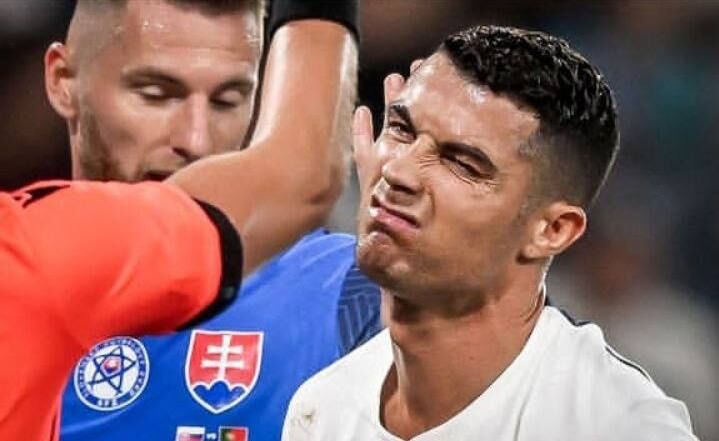 عکس| قیافه خندهدار رونالدو بعد از گرفتن کارت زرد!