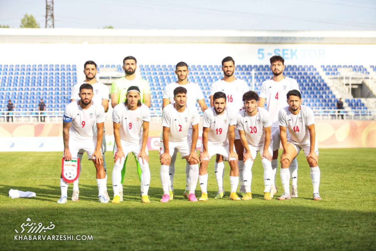 ویدیو| ورود به زمین و گرم کردن بازیکنان تیم امید ایران