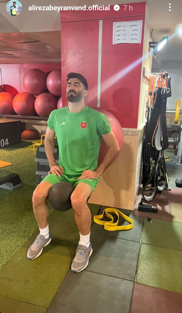 عکس| این تصویر بیرانوند پرسپولیسیها را امیدوار کرد؛ میخوام به بازی با رونالدو برسم!