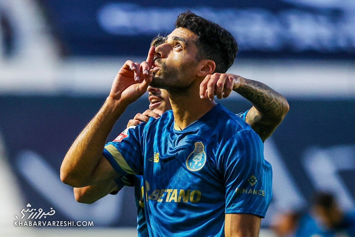 عکس| طارمی بالاتر از ویکتور اوسیمن و هری کین عکس| طارمی بالاتر از ویکتور اوسیمن و هری کین