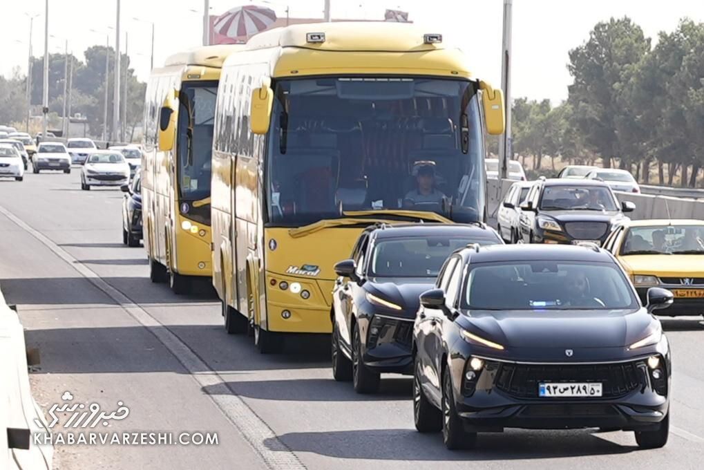 عکس| رونمایی از اتوبوس‌های اختصاصی برای رونالدو و النصر