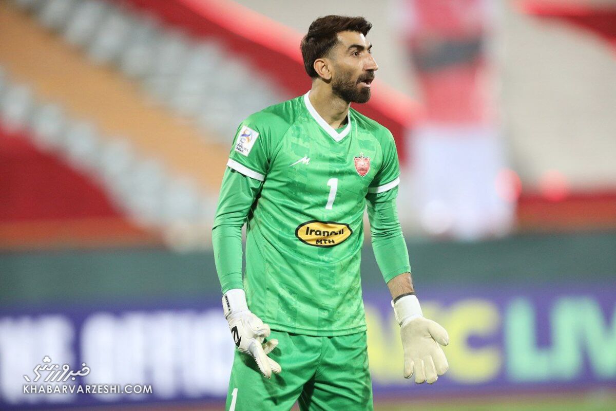 موبایل بیرانوند را دزد زد!/ ستاره پرسپولیس در حال شکایت شکار شد موبایل بیرانوند را دزد زد!/ ستاره پرسپولیس در حال شکایت شکار شد