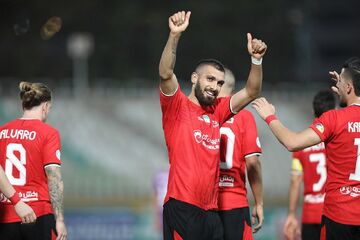 واکنش ستاره تراکتور به اظهارات زنوزی؛ پاس گل مقابل استقلال!