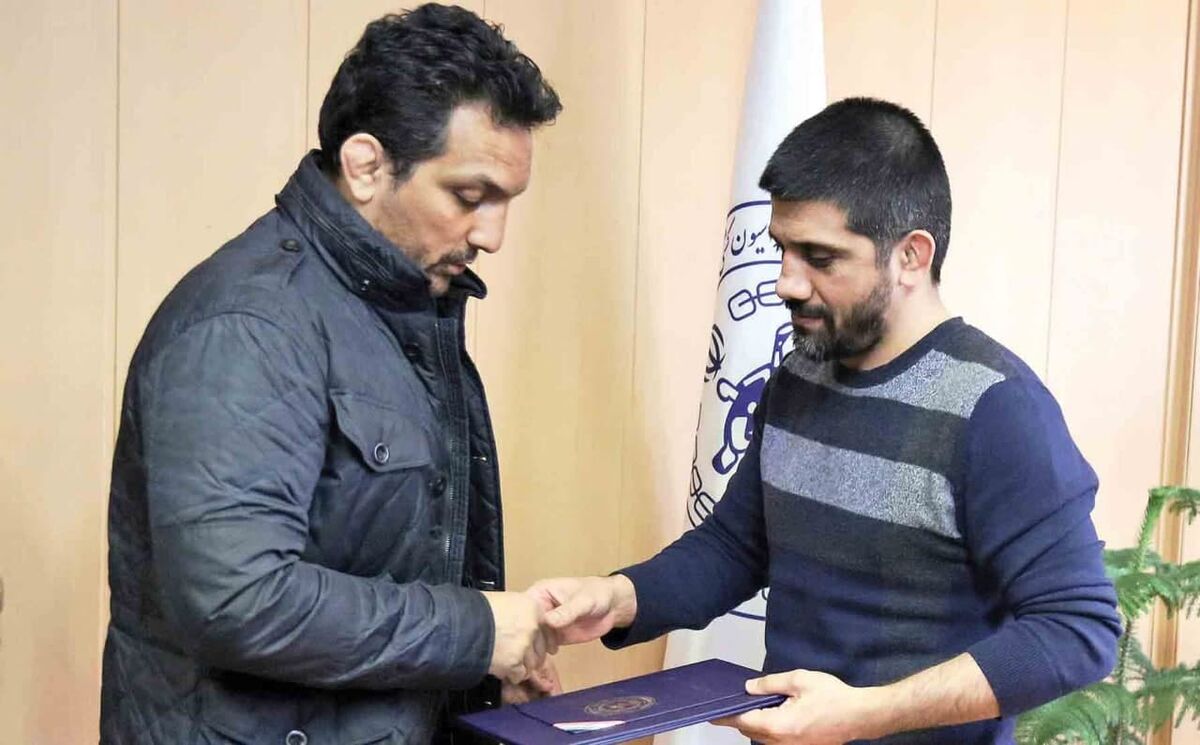 فوتبال شعار داد، کشتی عمل کرد! فوتبال شعار داد، کشتی عمل کرد!