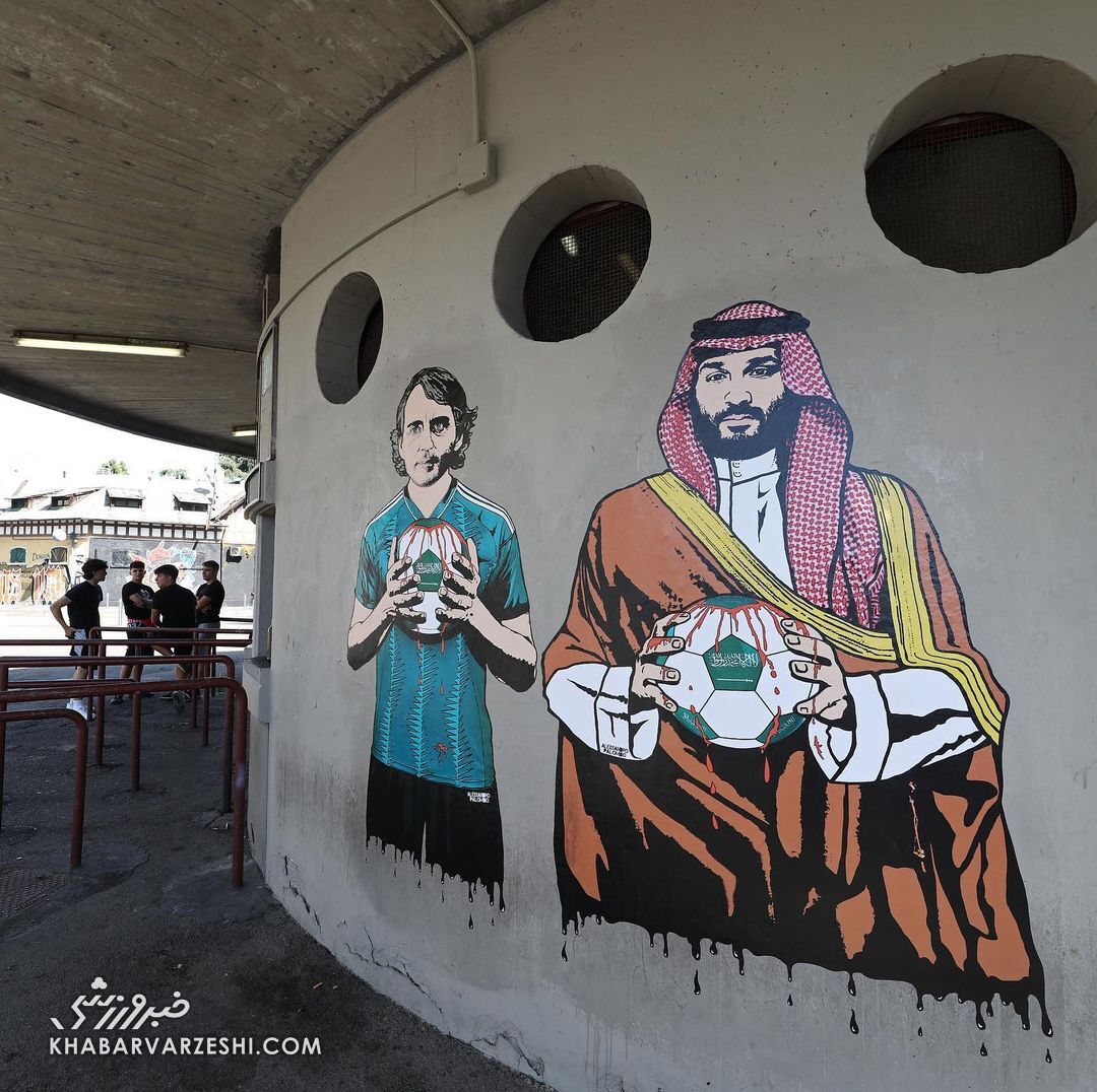 عکس| چکیدن خون از دستان رونالدو و بن‌سلمان/ هنرمند مشهور عربستانی‌ها را رسوا کرد