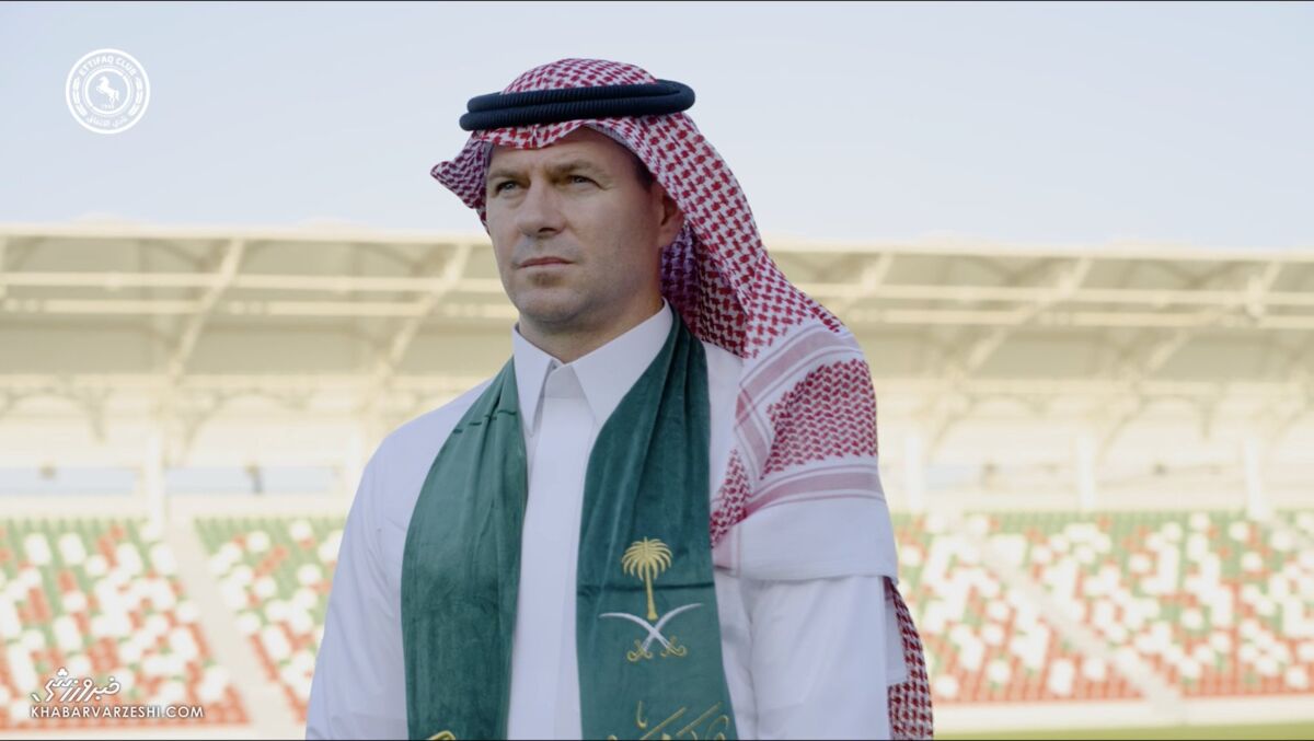 استیون جرارد هم شیخ شد!/ اسطوره لیورپول در جشن روز ملی عربستان +ویدیو