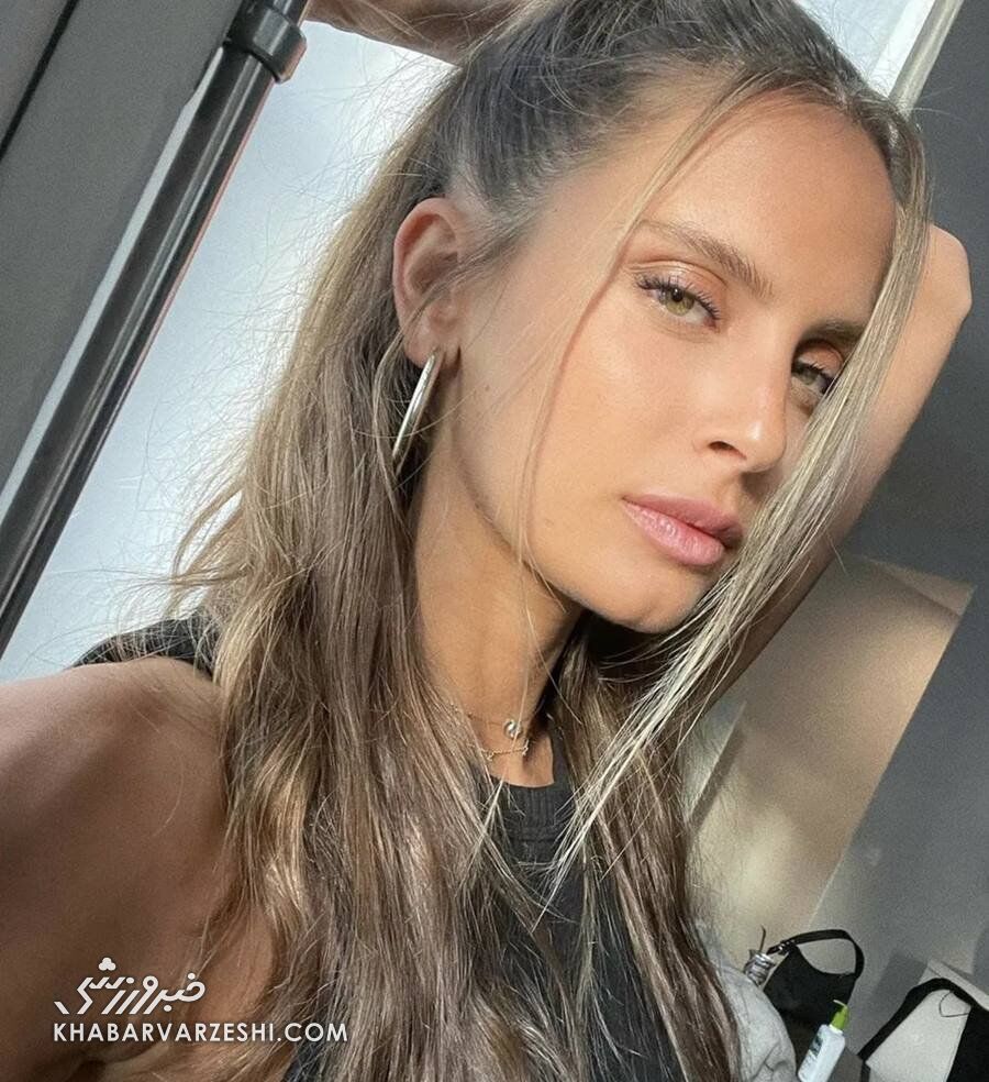 عکس| نیمار با دوست کلارا چیا دیده شد!