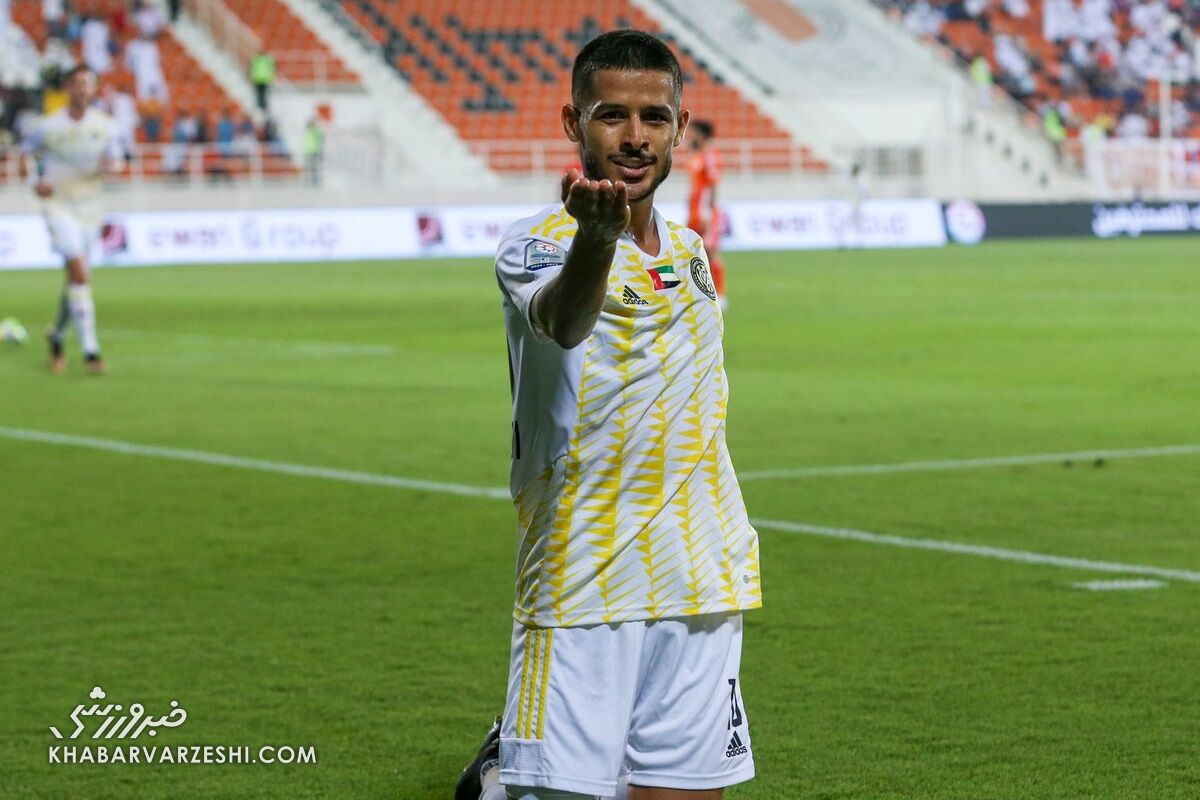 عکس| میزبانی مهدی قایدی از یک پرسپولیسی در میان برجهای عظیم دبی عکس| میزبانی مهدی قایدی از یک پرسپولیسی در میان برجهای عظیم دبی