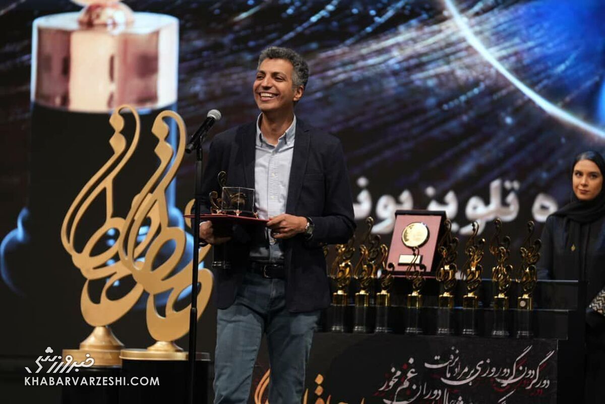 شایعه مهاجرت عادل فردوسی پور پس از تعطیل شدن برنامه ۹۰ عادل فردوسی پور