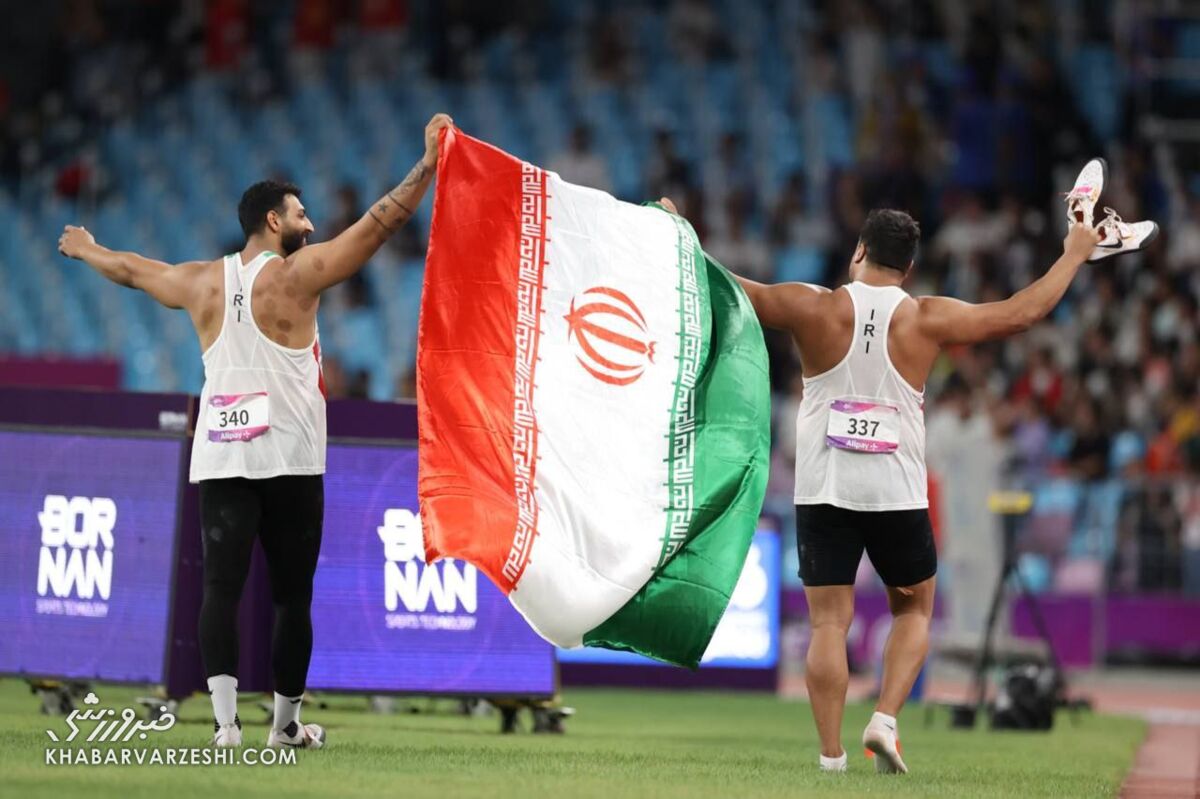 عکس| دراماتیک‌ترین لحظه ورزش ایران در هانگژو/ پرچم ایران بالاتر از طلا و نقره!
