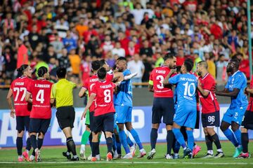 حکم کمیته انضباطی کنفدراسیون فوتبال آسیا اعلام شد/ تاوان سنگین کاپیتان الهلال و بازیکن نساجی