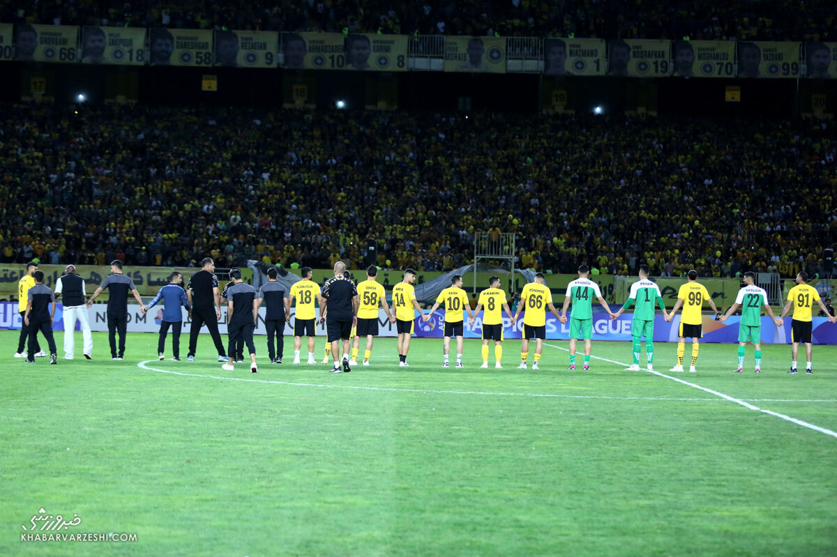 تیم سپاهان در بازی الاتحاد