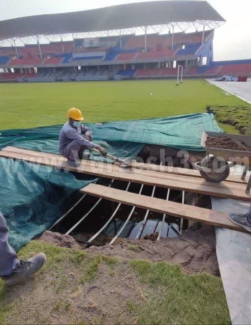 عکس| عجیب و خندهدار در فوتبال ایران/ خطر مرگ در بازی مس رفسنجان و استقلال
