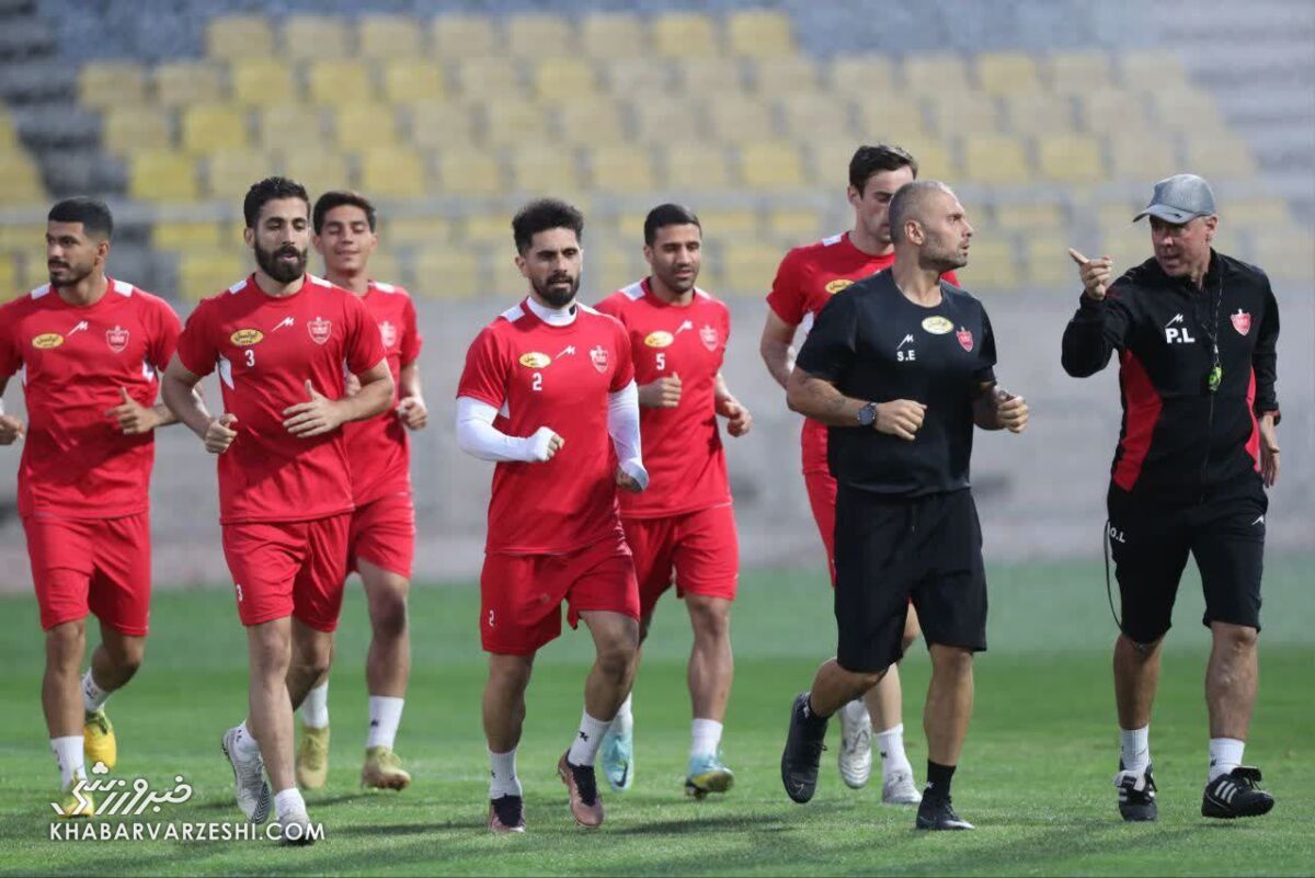 پرسپولیسیها با دلخوری به اردو رفتند! پرسپولیسیها با دلخوری به اردو رفتند!