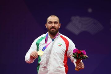 پادشاه سنگین وزن قهرمان بازی‌های آسیایی شد/ قهرمانی کشتی آزاد ایران با ۳ طلا و ۲ نقره