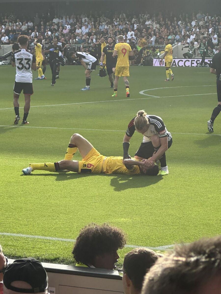 تصاویر این خبر ۱۶+ است!/ شوک ترسناک به دنیای فوتبال با دلخراشترین مصدومیت ممکن