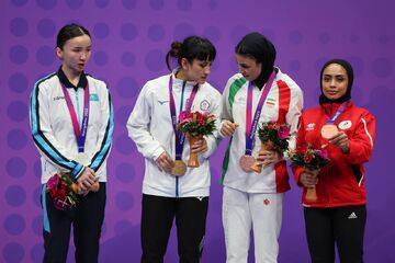 اتفاق جالب برای کاروان ایران در بازی‌های آسیایی/ دو مدال مهم بر گردن زنان ایرانی