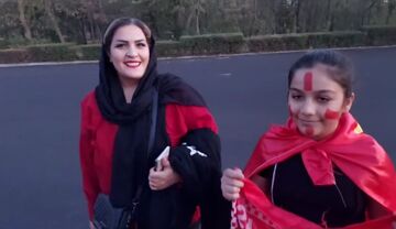 ویدیو| گله بانوی پرسپولیسی از بلیت فروشی/ امیدوارم شهاب زاهدی گل بزند
