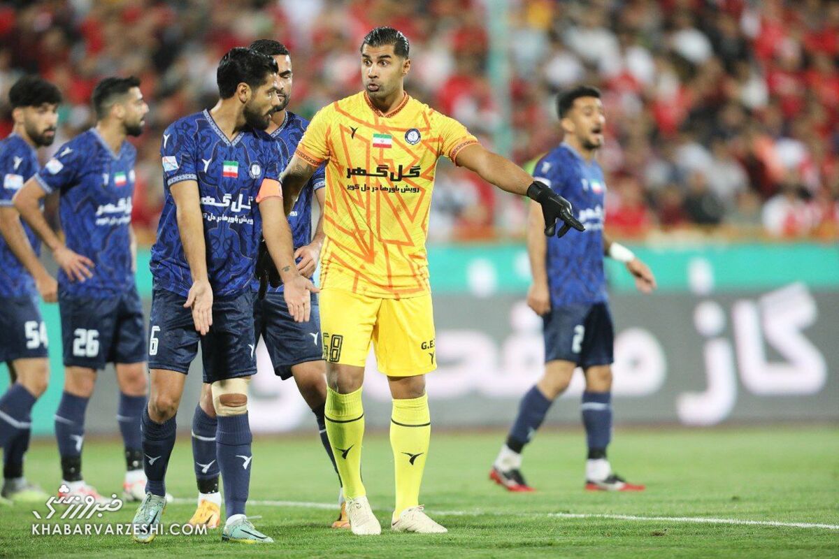 شکایت پرسپولیس از دو استقلالی! شکایت پرسپولیس از دو استقلالی!