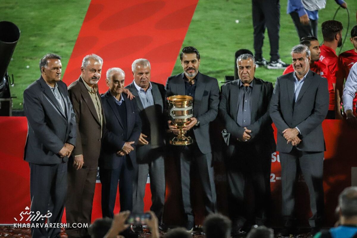 شاهمحمدی: پرسپولیس یک پروین روی نیمکت میخواهد