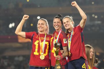 سکوت ستاره فوتبال زنان شکست؛ قهرمانی اسپانیا در جام‌جهانی بخشی از نبرد برای برابری بود/ با این جام روی جلد هزاران مجله رفتیم