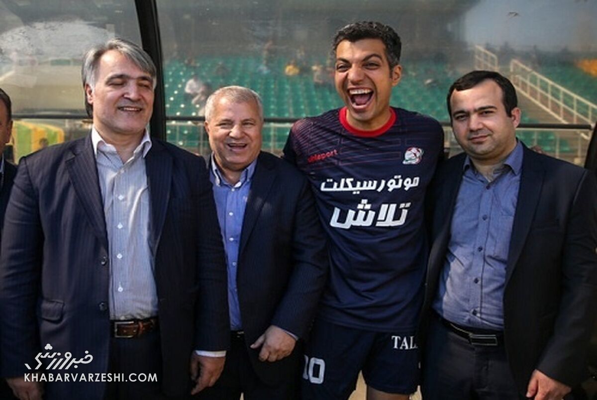 قرار عادل فردوسیپور با چهره سرشناس پرسپولیسیها قرار عادل فردوسیپور با چهره سرشناس پرسپولیسیها