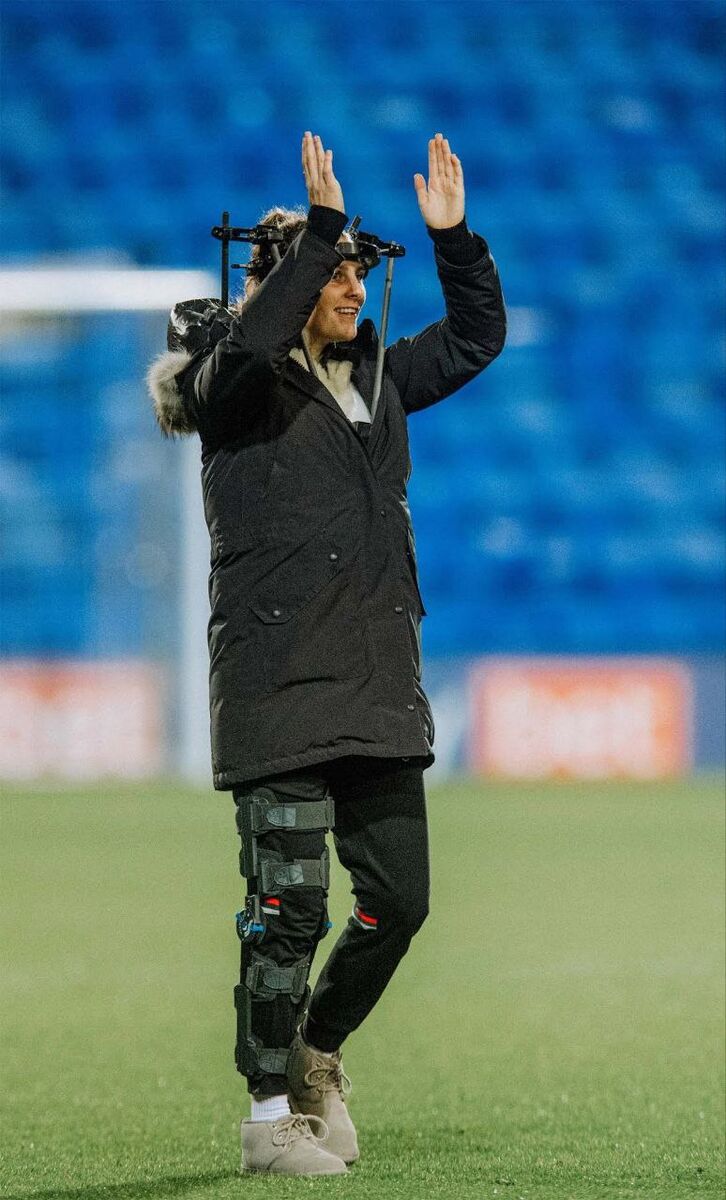 تصاویر| دختر دروازهبان از مرگ گریخت و به زمین فوتبال بازگشت/ نجات معجزهآسا بعد از تصادف وحشتناک