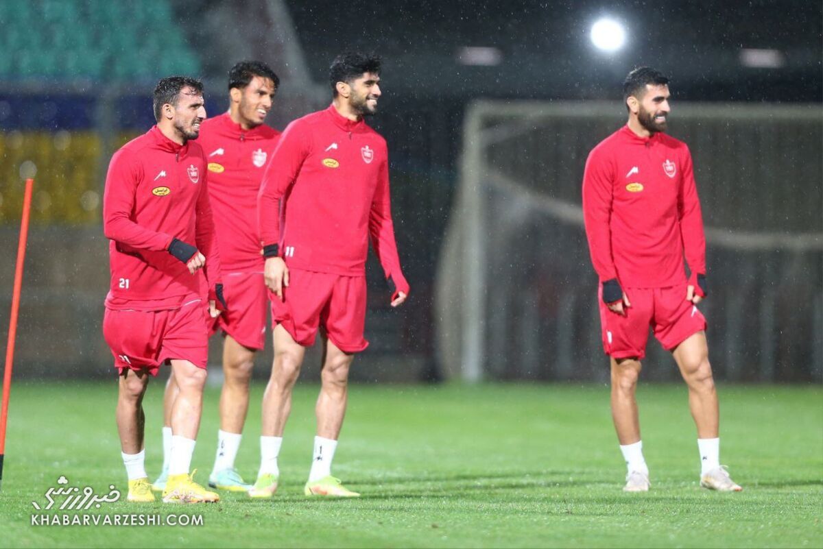 پرسپولیسیها، آتش زیر خاکستر/ زمان بعدی اعتصاب شاگردان گلمحمدی مشخص شد! پرسپولیسیها، آتش زیر خاکستر/ زمان بعدی اعتصاب شاگردان گلمحمدی مشخص شد!