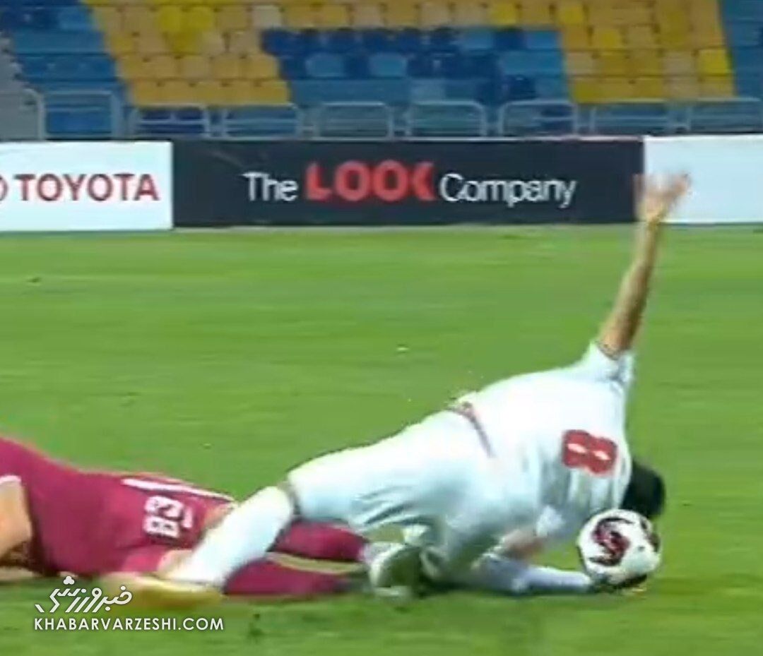 عکس| لحظه مصدومیت دلخراش پورعلیگنجی/ ستاره پرسپولیس رباط داد؟