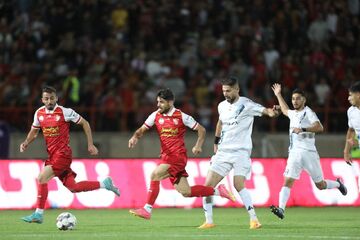 ساعت بازی امروز پرسپولیس و پیکان/ برنامه بازی‌های سه‌شنبه، هفته ۱۳ لیگ برتر