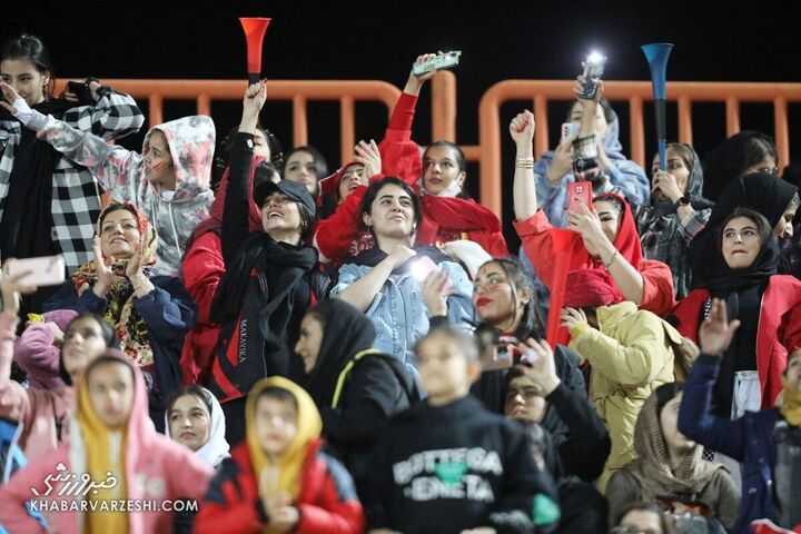 هواداران پرسپولیس؛ پیکان - پرسپولیس