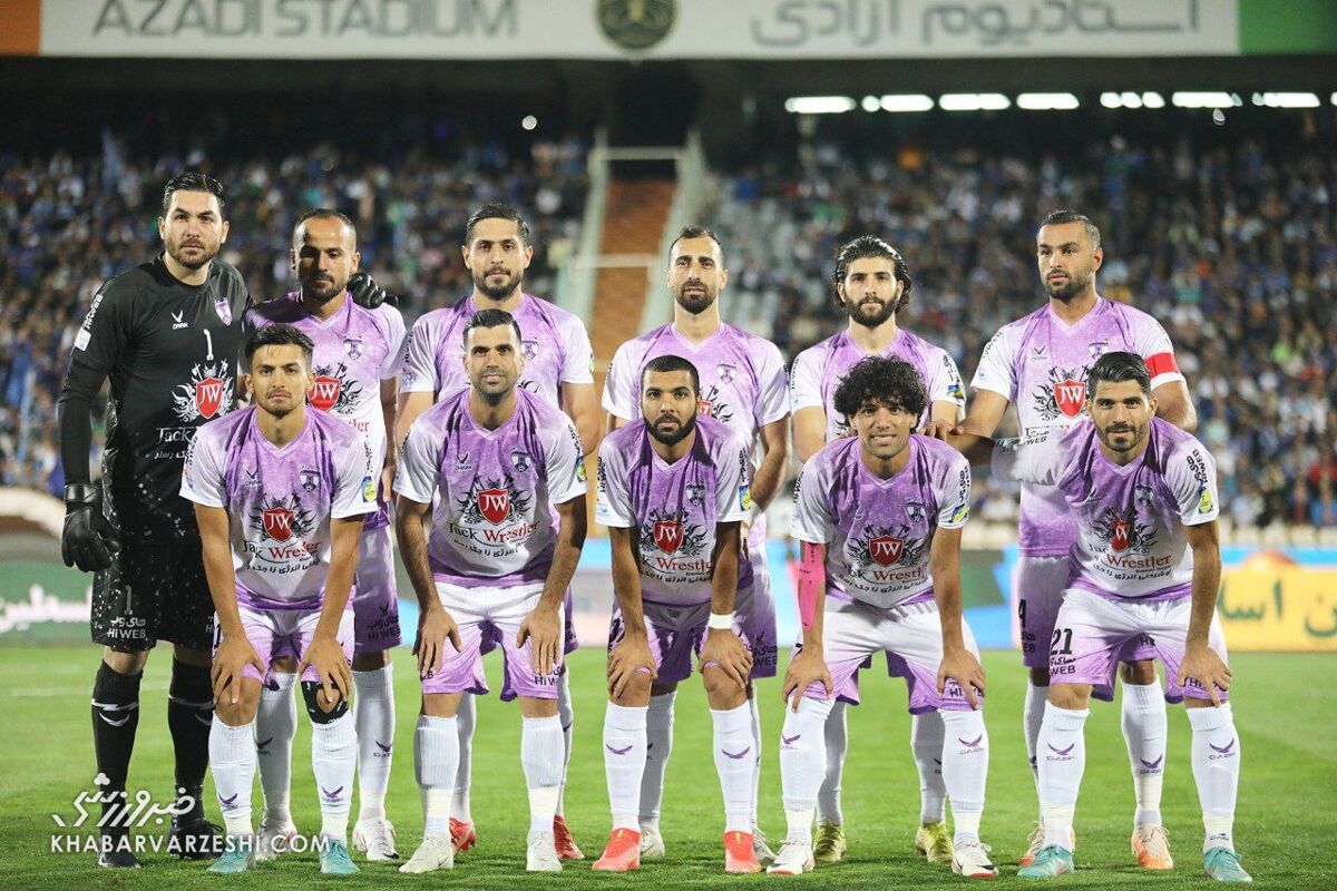 کامبک شیرین استقلال در آزادی/ مهرداد منجی آبیها شد؛ نکونام باز هم مچ فکری را خواباند