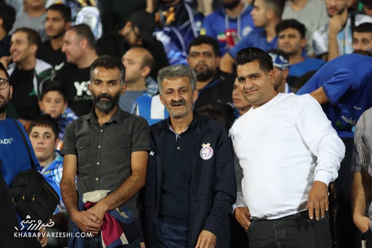 عکس| مدافع استقلال در آزادی دوپینگ کرد