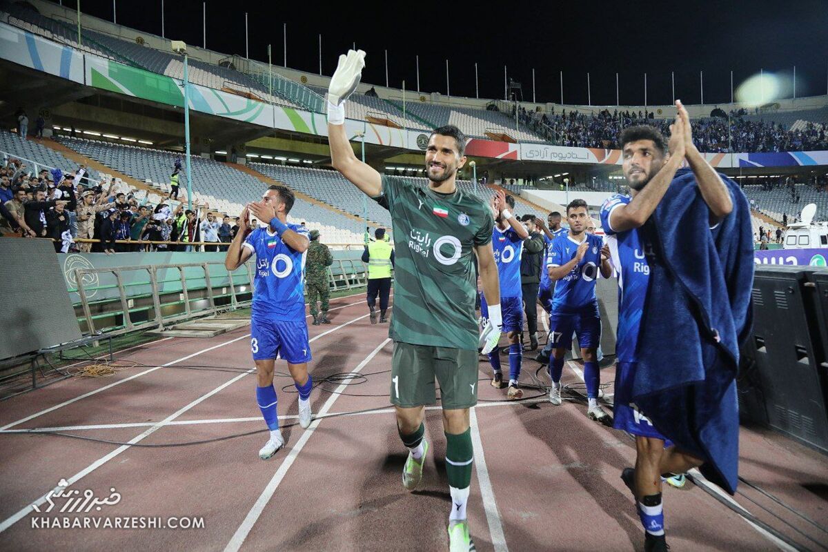 کاپیتان استقلال؛ چهره ای بی حاشیه که حاشیه های عجیب سراغش را می گیرند!