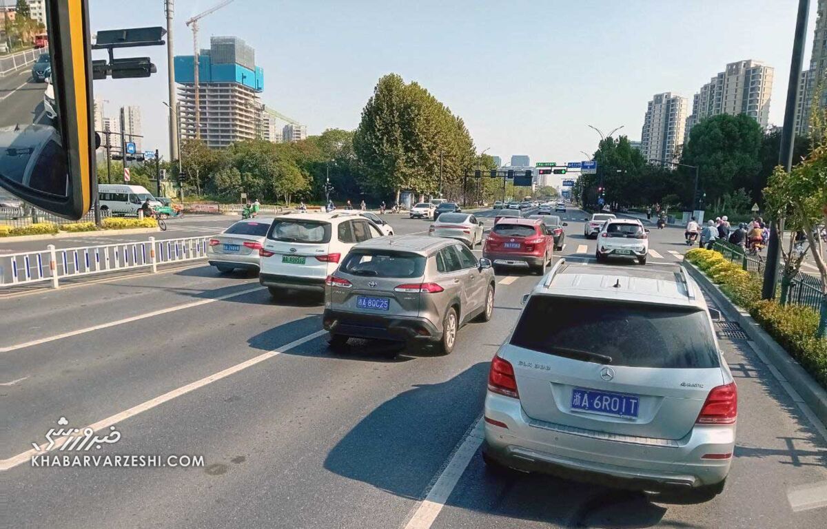 ماشین اروپایی در خیابانهای چین