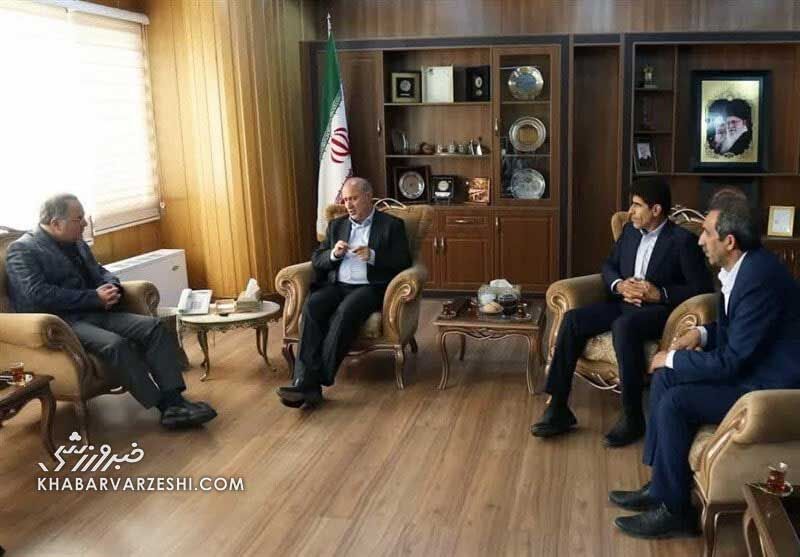 اولین واکنش تاج به دعوای قهرمانان و فوتبالیستها؛ فوتبال با هیچ ورزشی قابل مقایسه نیست/ مشکل ورود زنان به ورزشگاهها کاملا حل شده! مهدی تاج