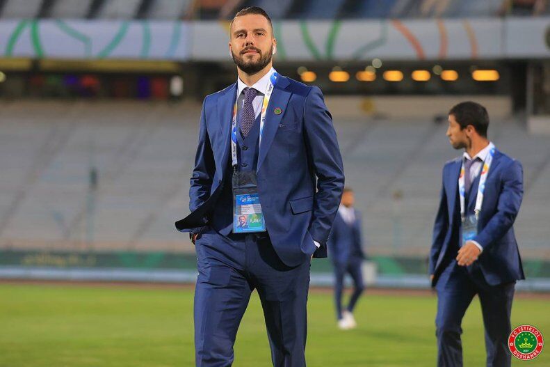 عکس| رقیب پرسپولیس لباس دامادی پوشید!