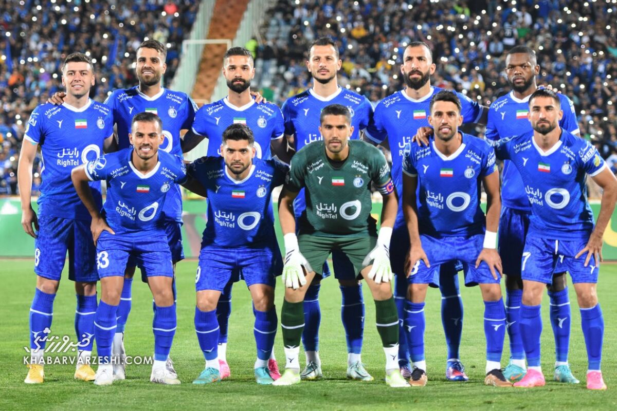 این دو بازیکن استقلال زیر بار کاهش قرارداد نرفتند! این دو بازیکن استقلال زیر بار کاهش قرارداد نرفتند!