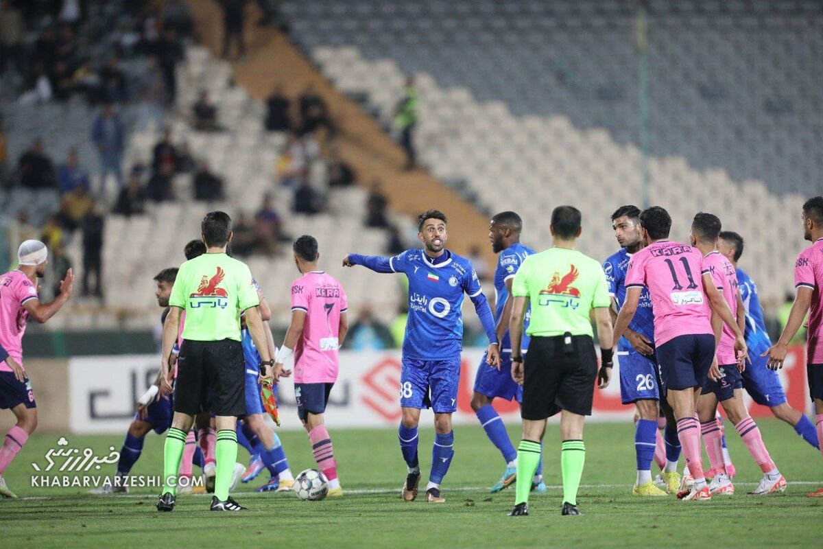گربه سیاه پرسپولیس، راحت الحلقوم استقلال! گربه سیاه پرسپولیس، راحت الحلقوم استقلال!