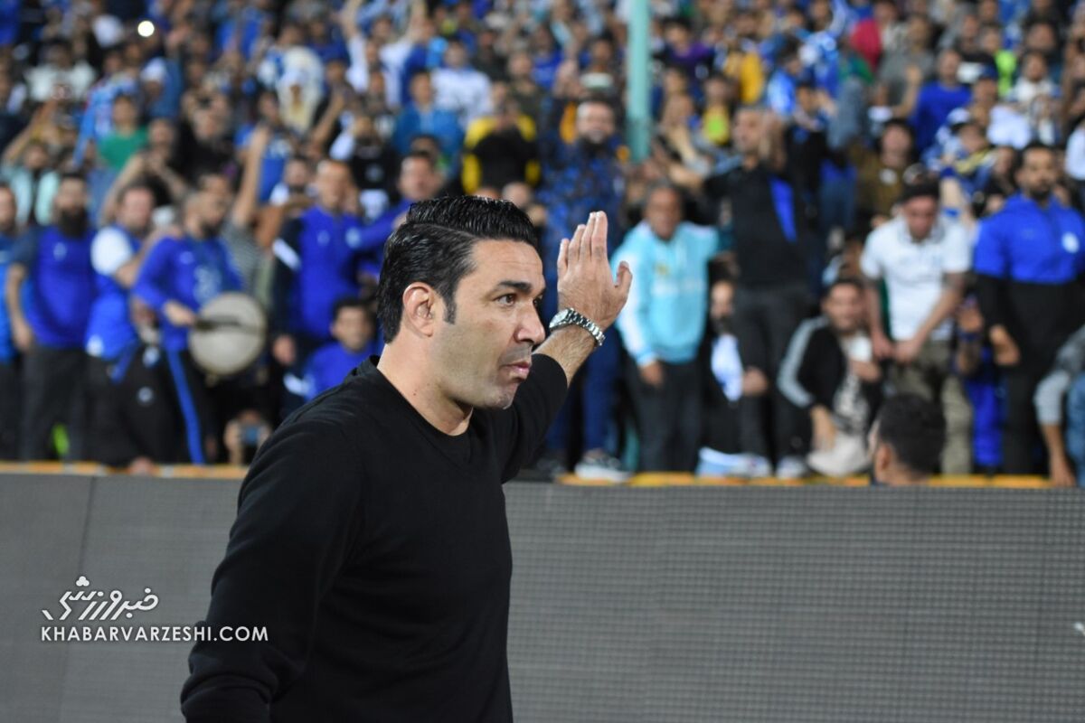 پیروزی بزرگ استقلال بر تراکتور با گل نکونام! پیروزی بزرگ استقلال بر تراکتور با گل نکونام!