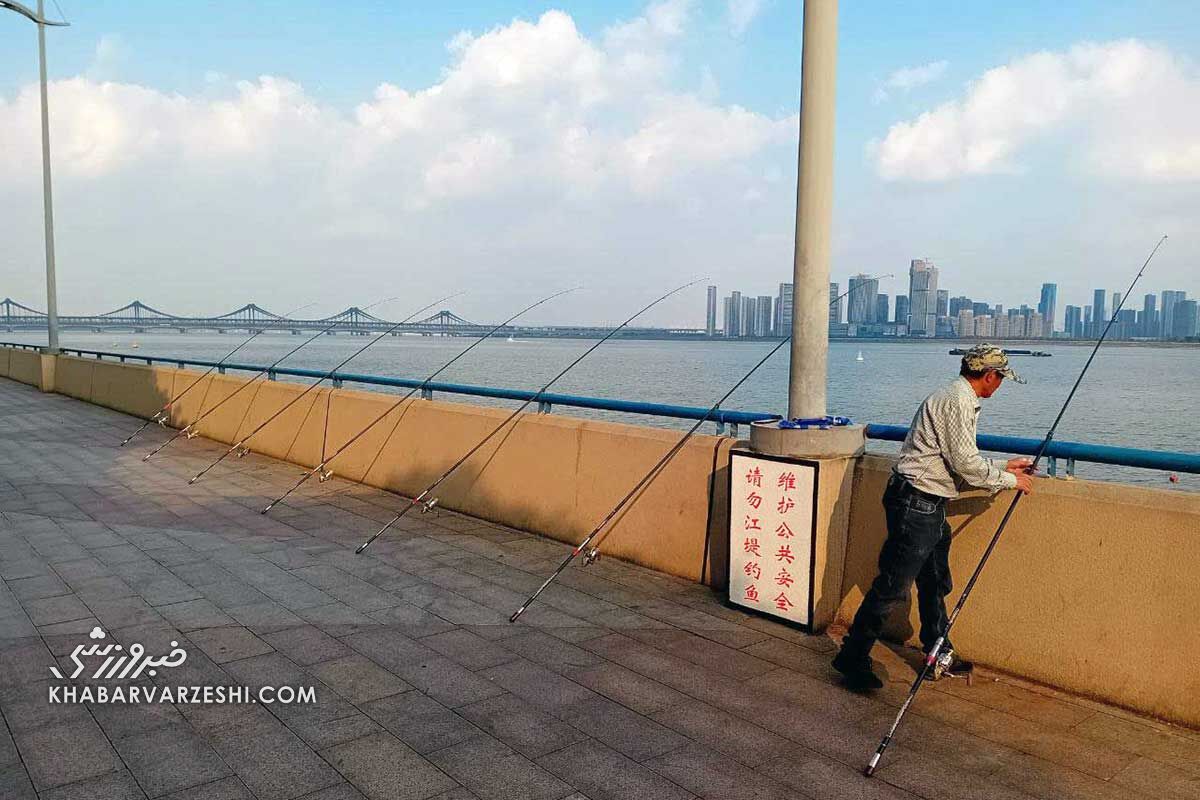 ماهیگیری در شهر در چین