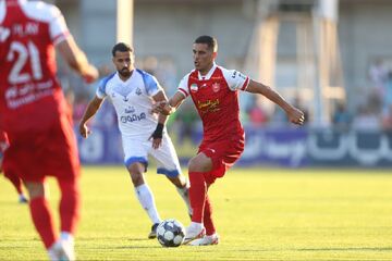 مدافع ملوان پنالتی را رد کرد؛ من روی بازیکن پرسپولیس خطا نکردم، او خطا کرد!