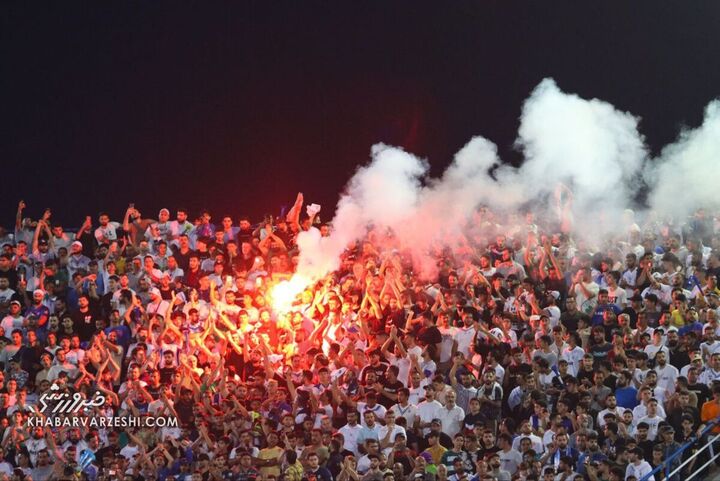 هواداران ملوان؛ ملوان - پرسپولیس