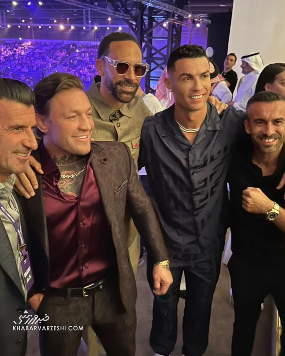 عکس| حضور رونالدو در مبارزه بزرگ سال/ CR7 با همبازیهای قدیمی دیدار کرد
