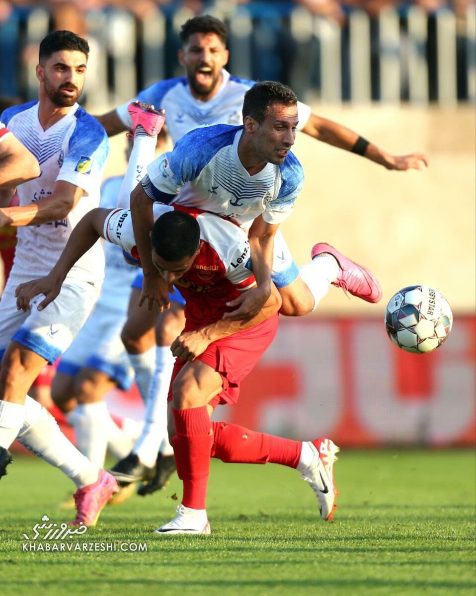 تصاویر| باشگاه پرسپولیس با ۵ تصویر به اشتباه داوری واکنش نشان داد/ ۳ خطای واضح سرنوشتساز تیم حریف و ۲ پنالتی سوخت