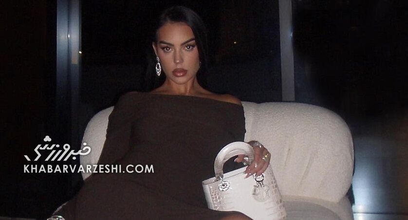 عکس| جورجینا در میان پسرهای بد/ همه نامزد رونالدو را میخواستند!