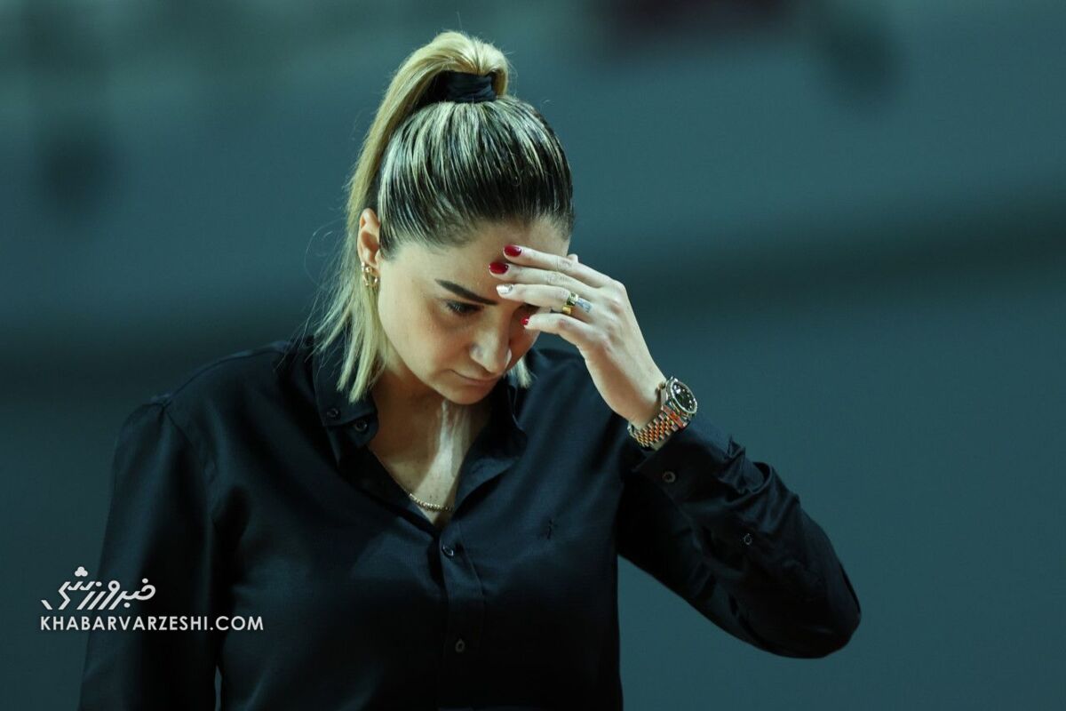 تشکر بیسابقه مربی زن خبرساز ترکیه از ایرانیها؛ خوشحالم که شما را دارم/ زنان قوی دنیایی بهتر! سلن اردم مربی بسکتبال اهل ترکیه